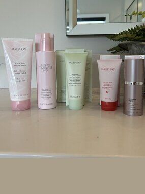 Mary Kay Skincare Bundle, Body Wash, Face Mask, Foot Cream , Facial Peel